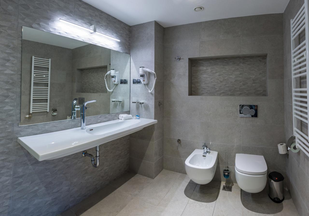 Hotel & Relax Zone Cattleya Krushuna Exterior foto